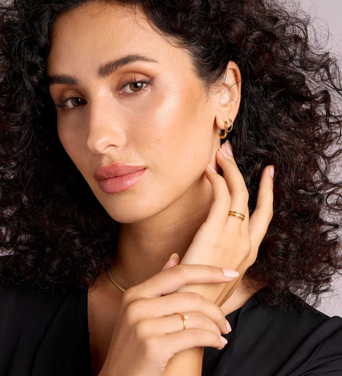 Thin Small Hoops in 18k Gold Plating on 925 Silver - Ash & Harry