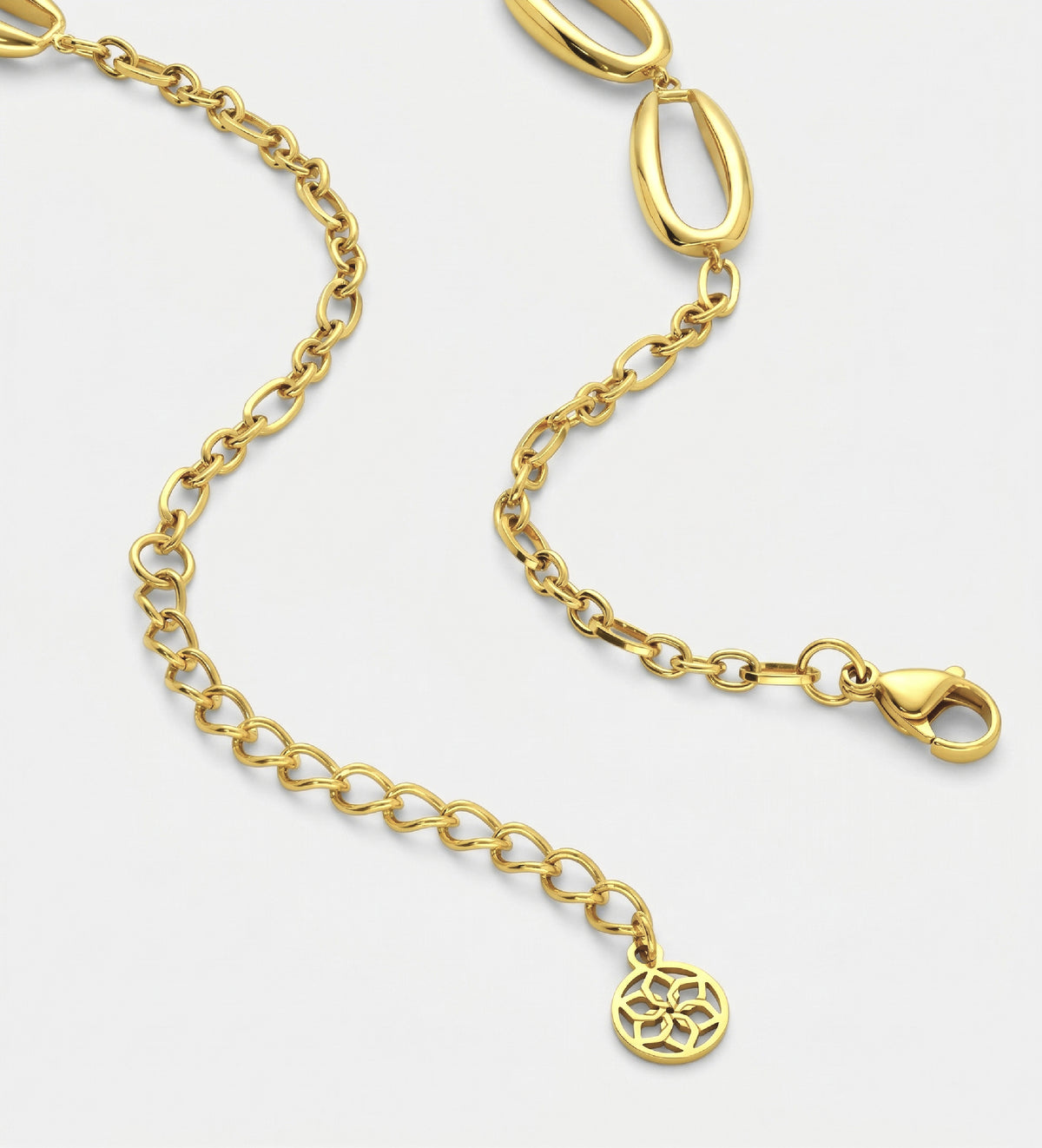 Ellipse Link Chain in Gold - Ash & Harry