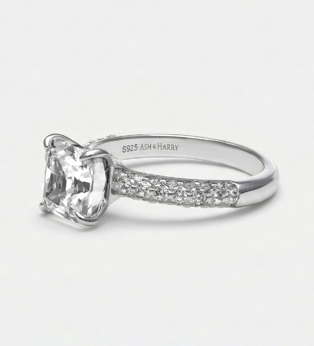 Nova Solitaire Band in 925 Silver with High - Quality White Simulated Diamonds - Ash & Harry