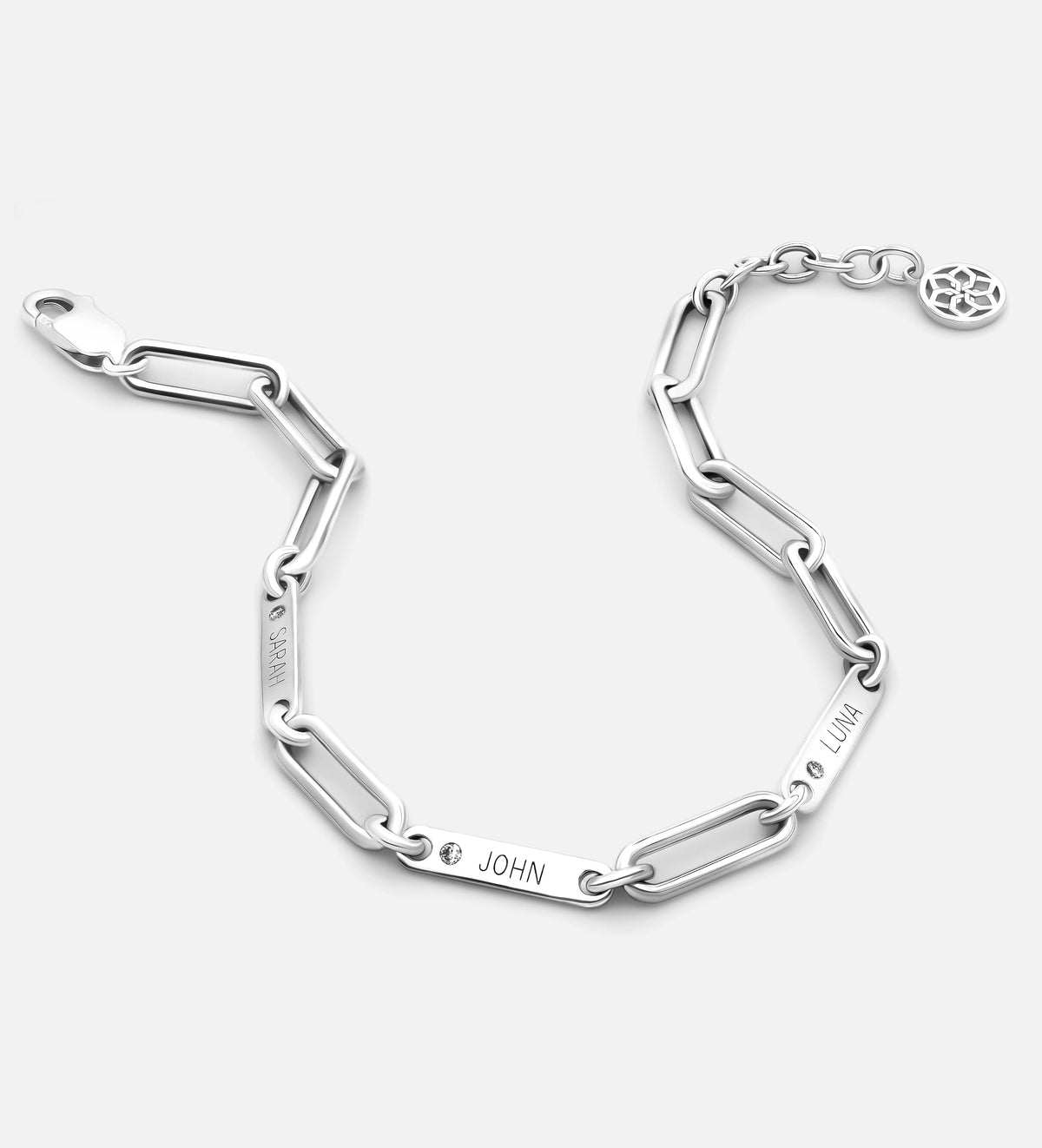 Paperclip Chain Name Bracelet With Lab Diamond in Rhodium Plating on 925 Silver - Ash & Harry