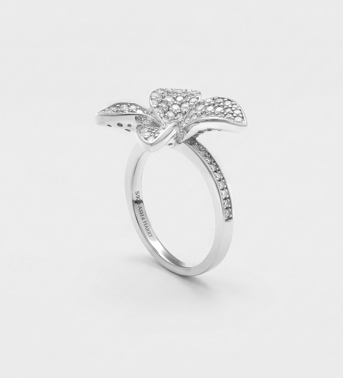Petal Pave Statement Ring in 925 Silver with High - Quality Simulated Diamonds - Ash & Harry