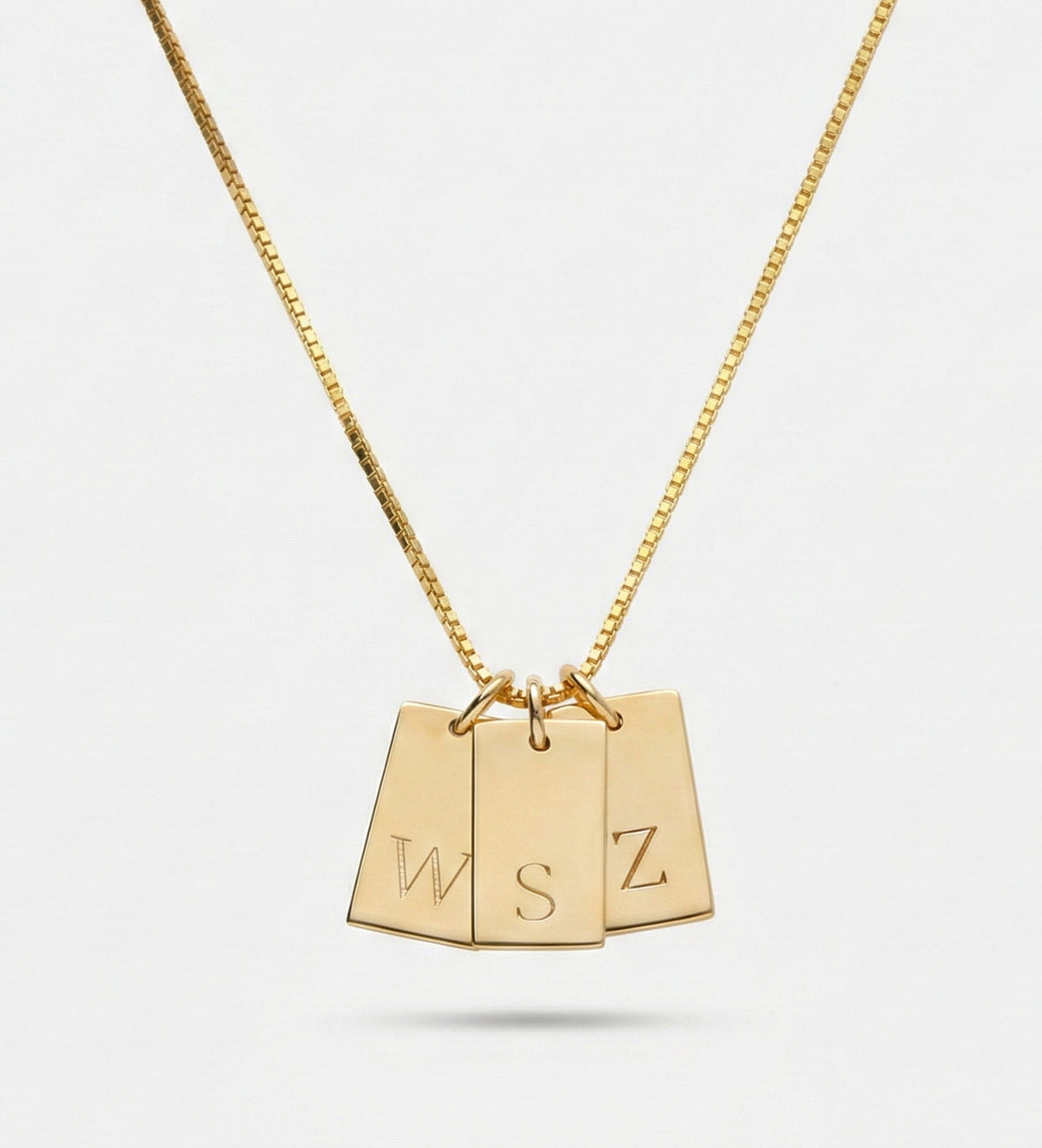 Tag Initial Necklace in 18K Gold Plating on 925 Silver - Ash & Harry
