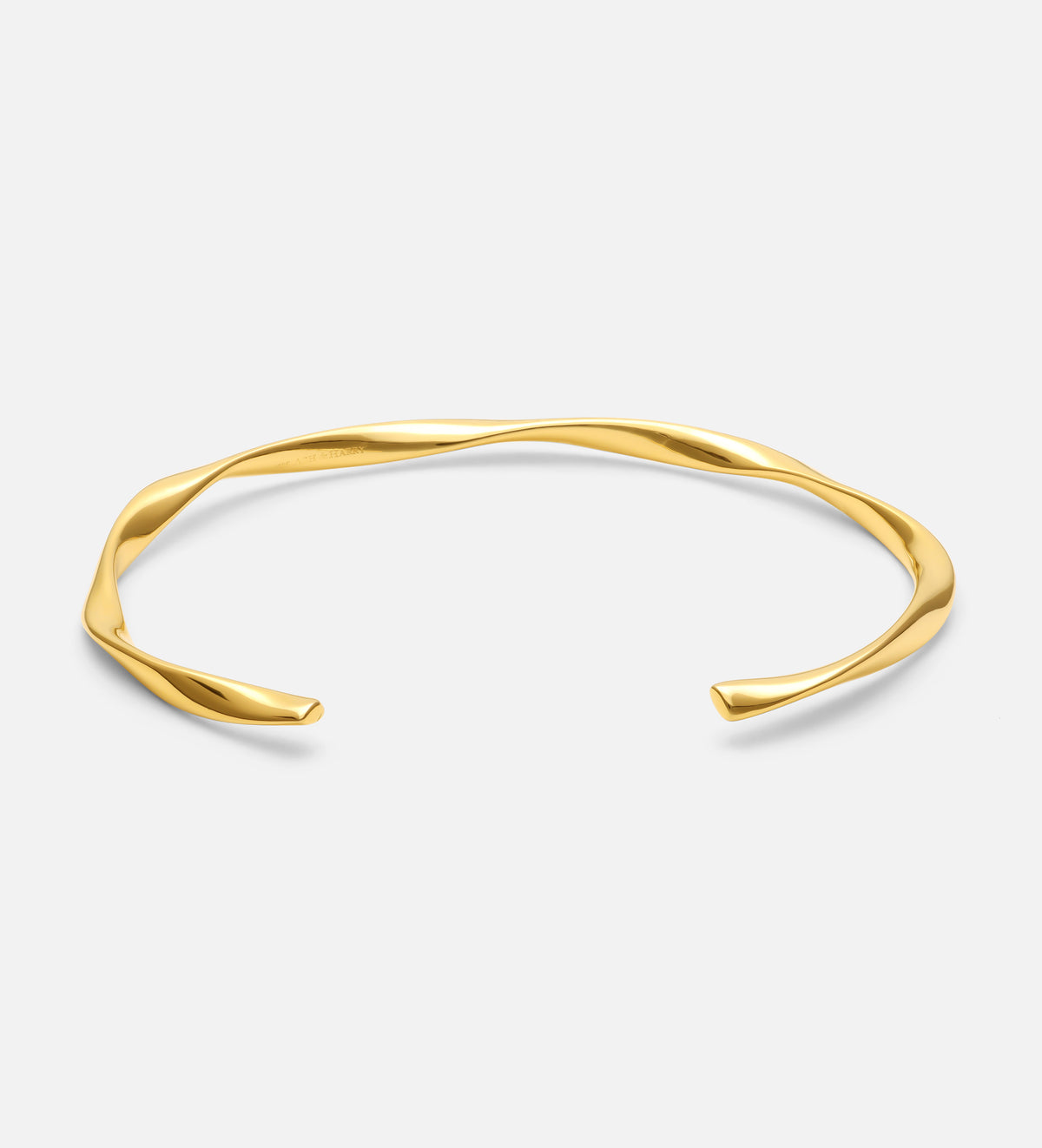 Ripple Wave Cuff Bracelet in 18k Gold Plating on 925 Silver - Ash & Harry