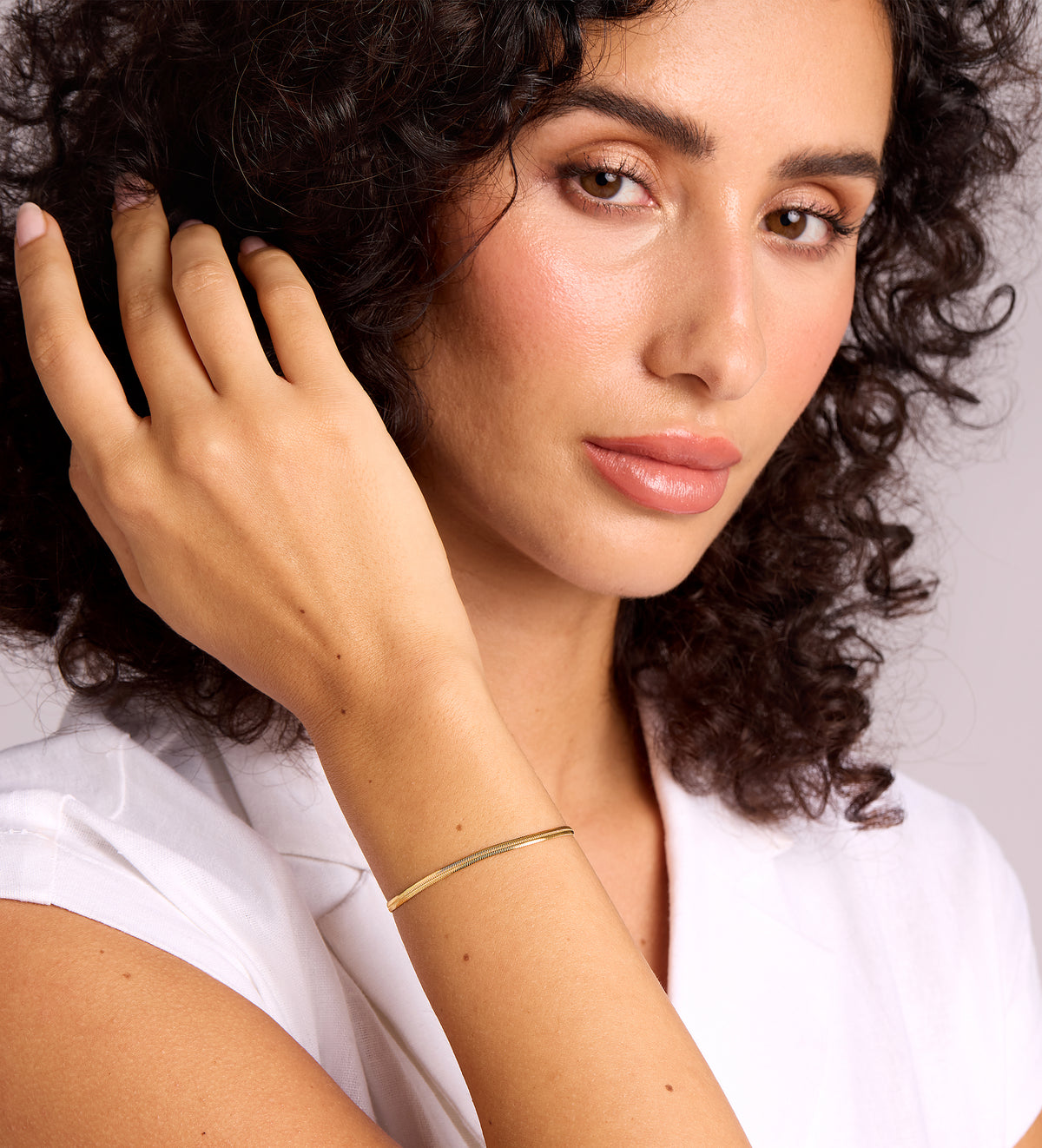Herringbone Bracelet in 18k Gold Plating on 925 Silver - Ash & Harry