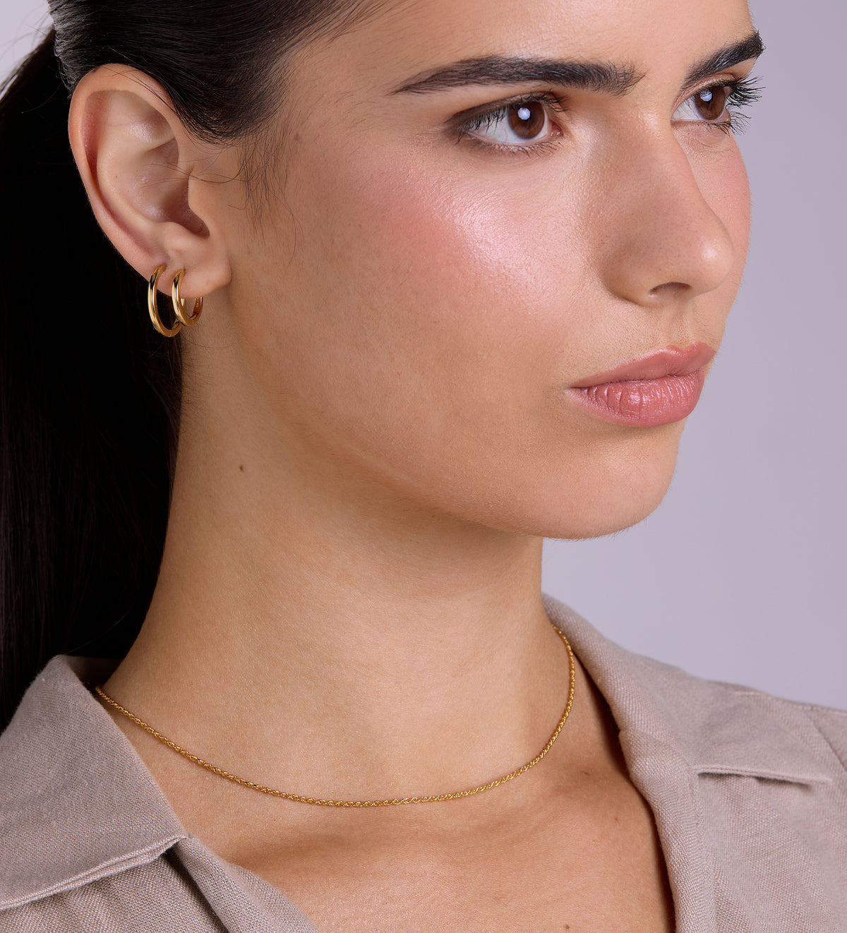 Classic Medium Hoops in 18k Gold Plating on 925 Silver - Ash & Harry