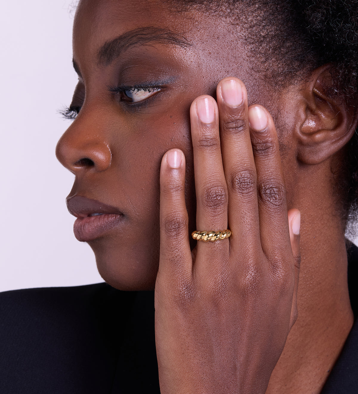 Thin Croissant Ring in 18k Gold Plating on 925 Silver - Ash & Harry