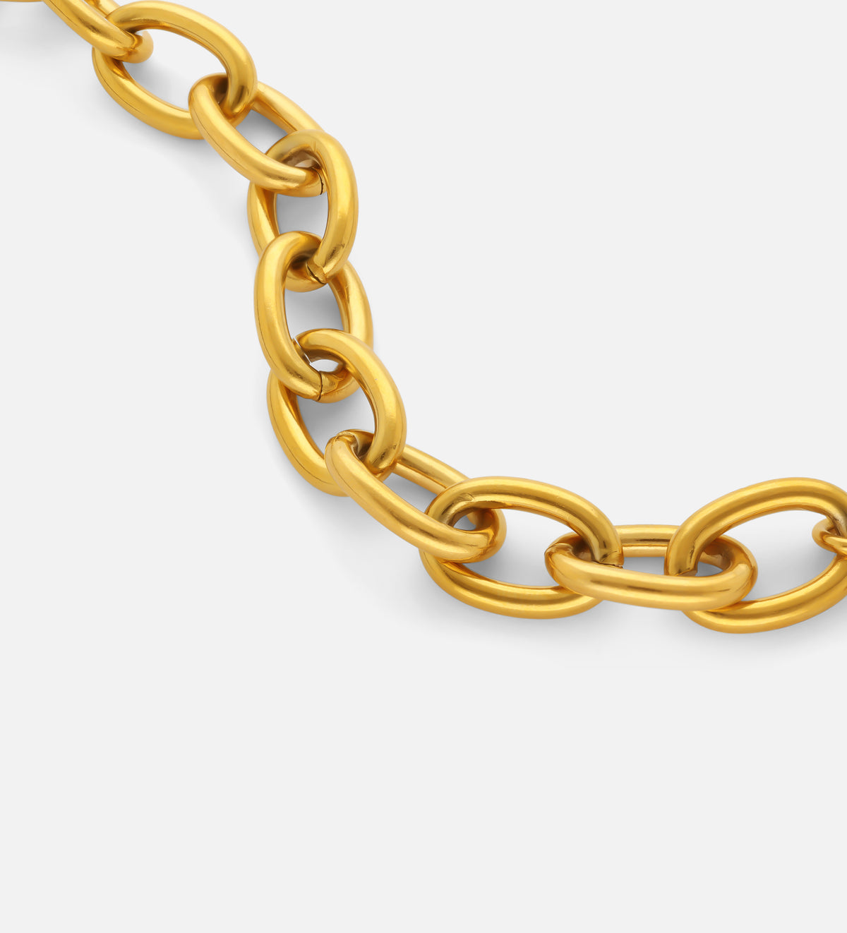 Bold Chain Toggle Bracelet in Gold - Ash & Harry