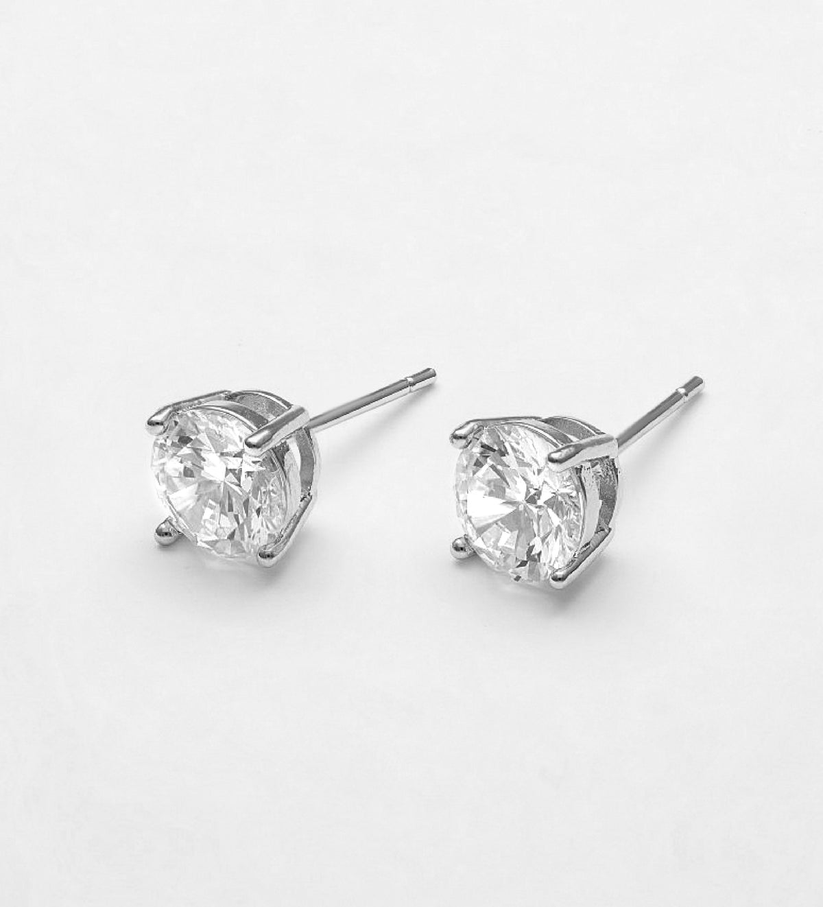 Classic Round Solitaire Studs With High Quality Simulated Diamond - Ash & Harry