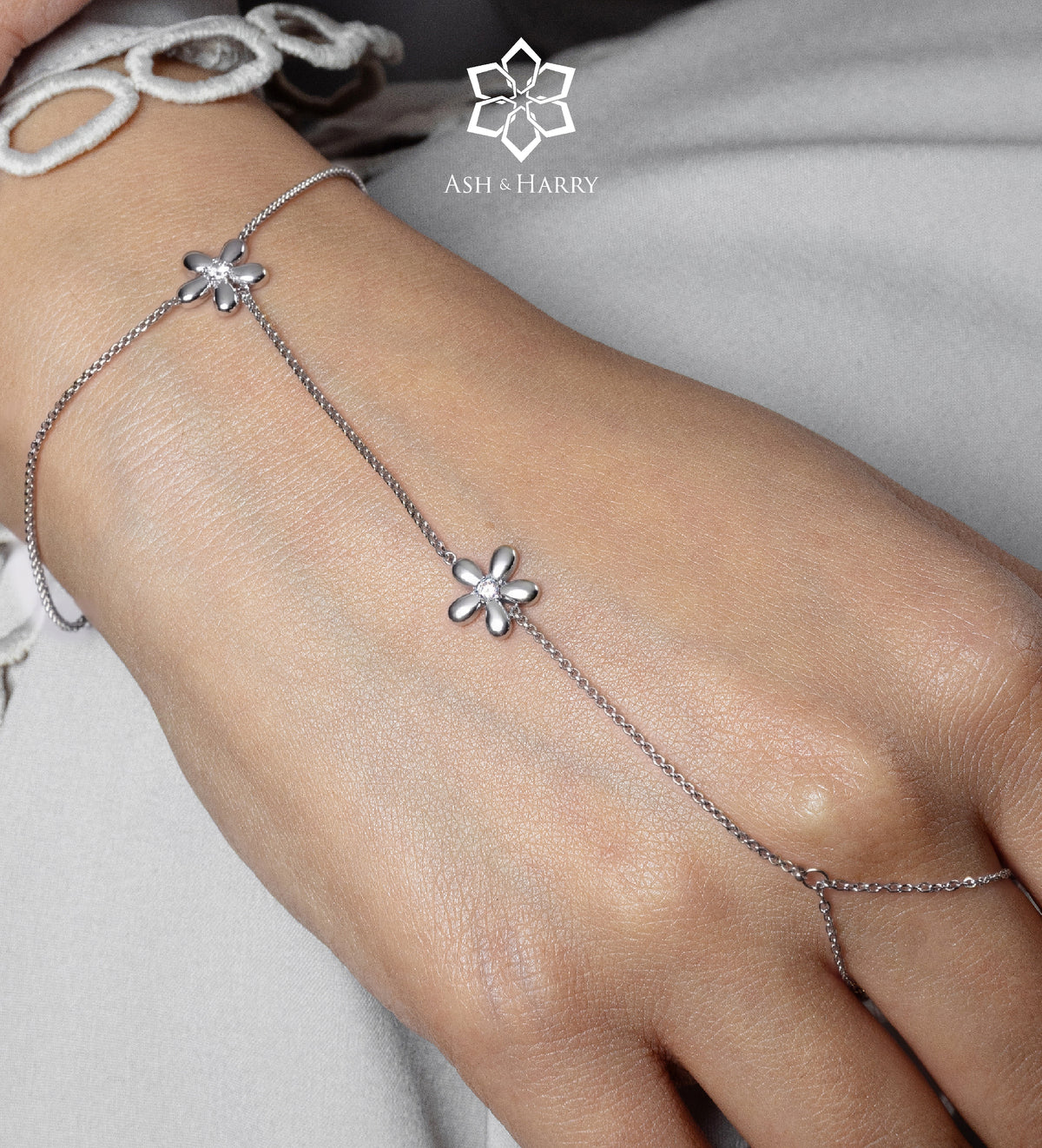 Daisy Link Hand Chain in Silver With High Quality Simulated Diamonds - Ash & Harry