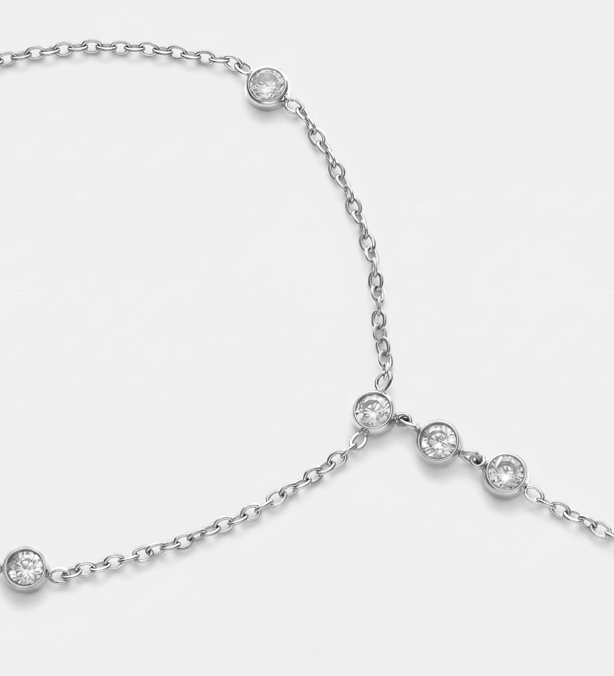 Glow Drop Hand Chain in Silver - Ash & Harry