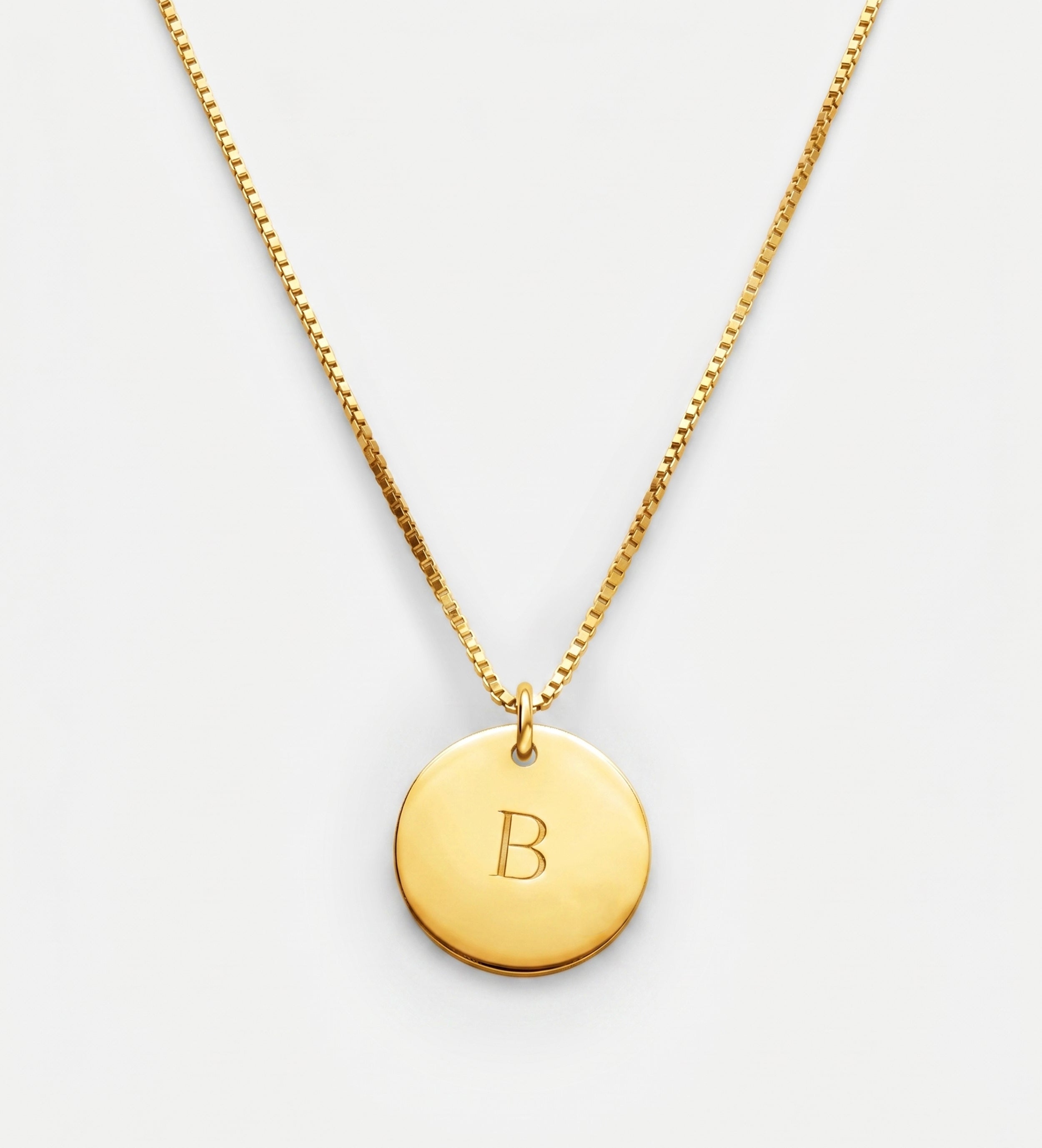 Initial Disc Necklace in 18K Gold Plating on 925 Silver - Ash & Harry