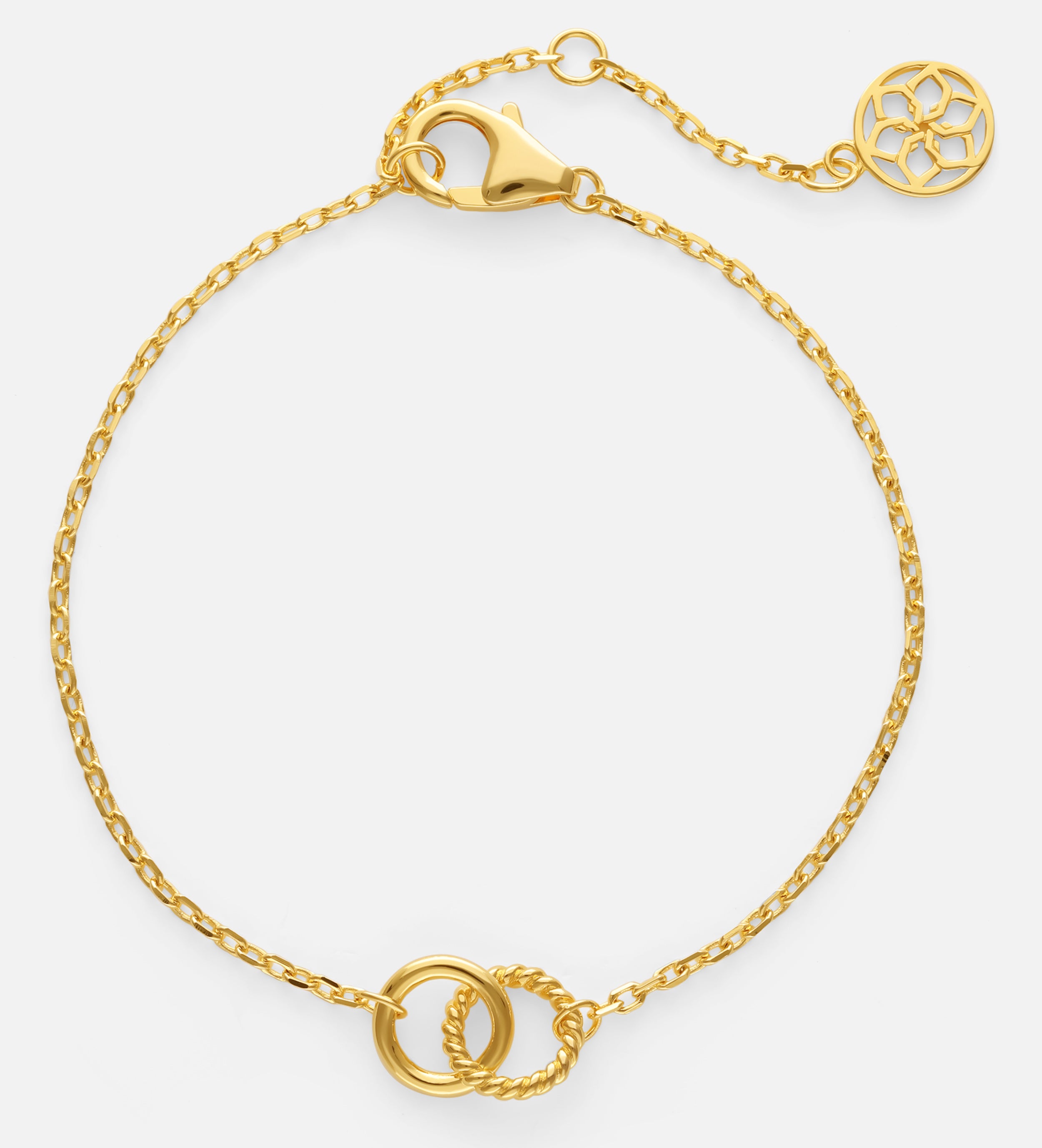 Interlocked Rings Bracelet in 18k Gold Plating on 925 Silver - Ash & Harry
