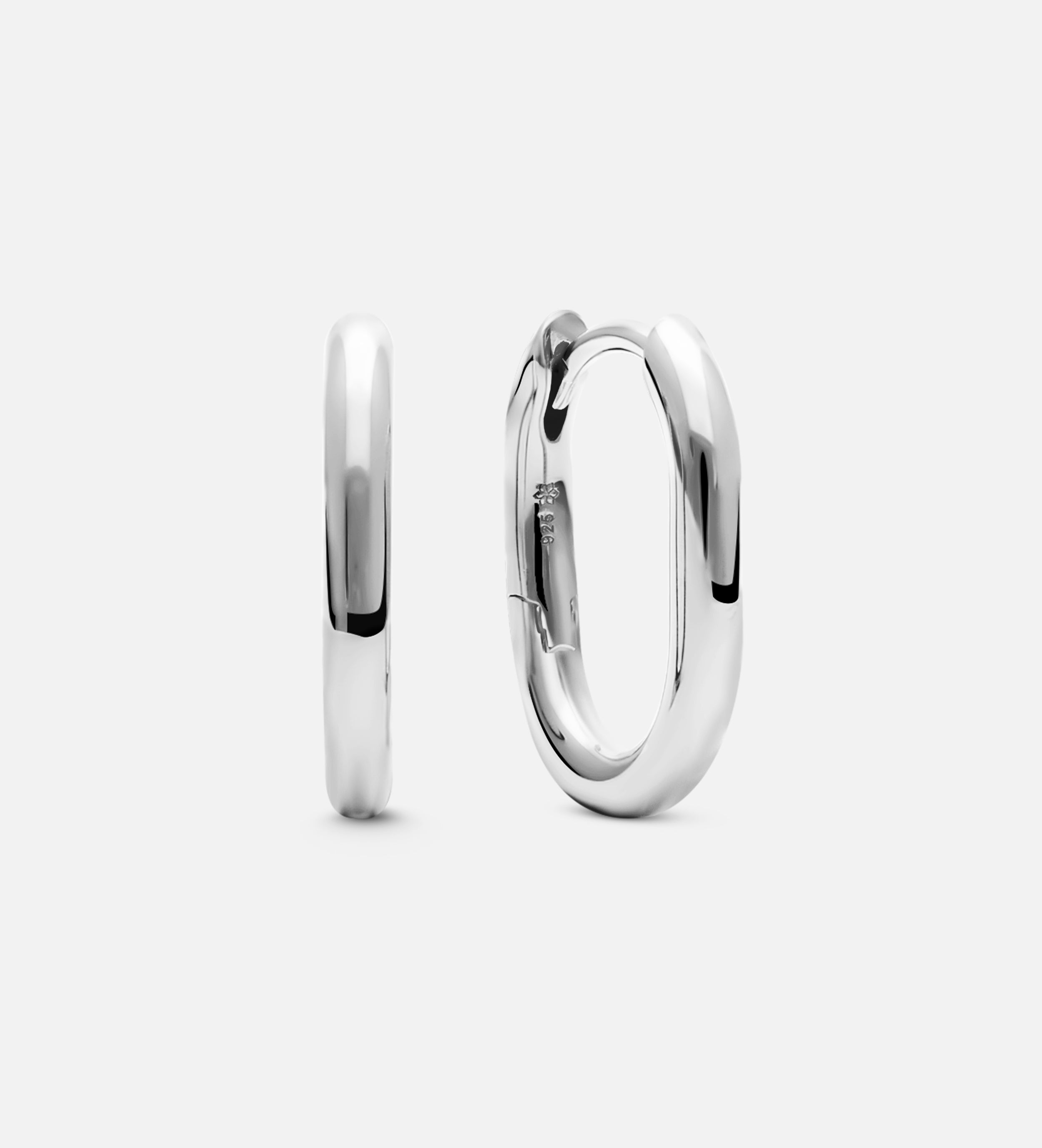 Oval Hanging Hoops in Rhodium Plating on 925 Silver - Ash & Harry