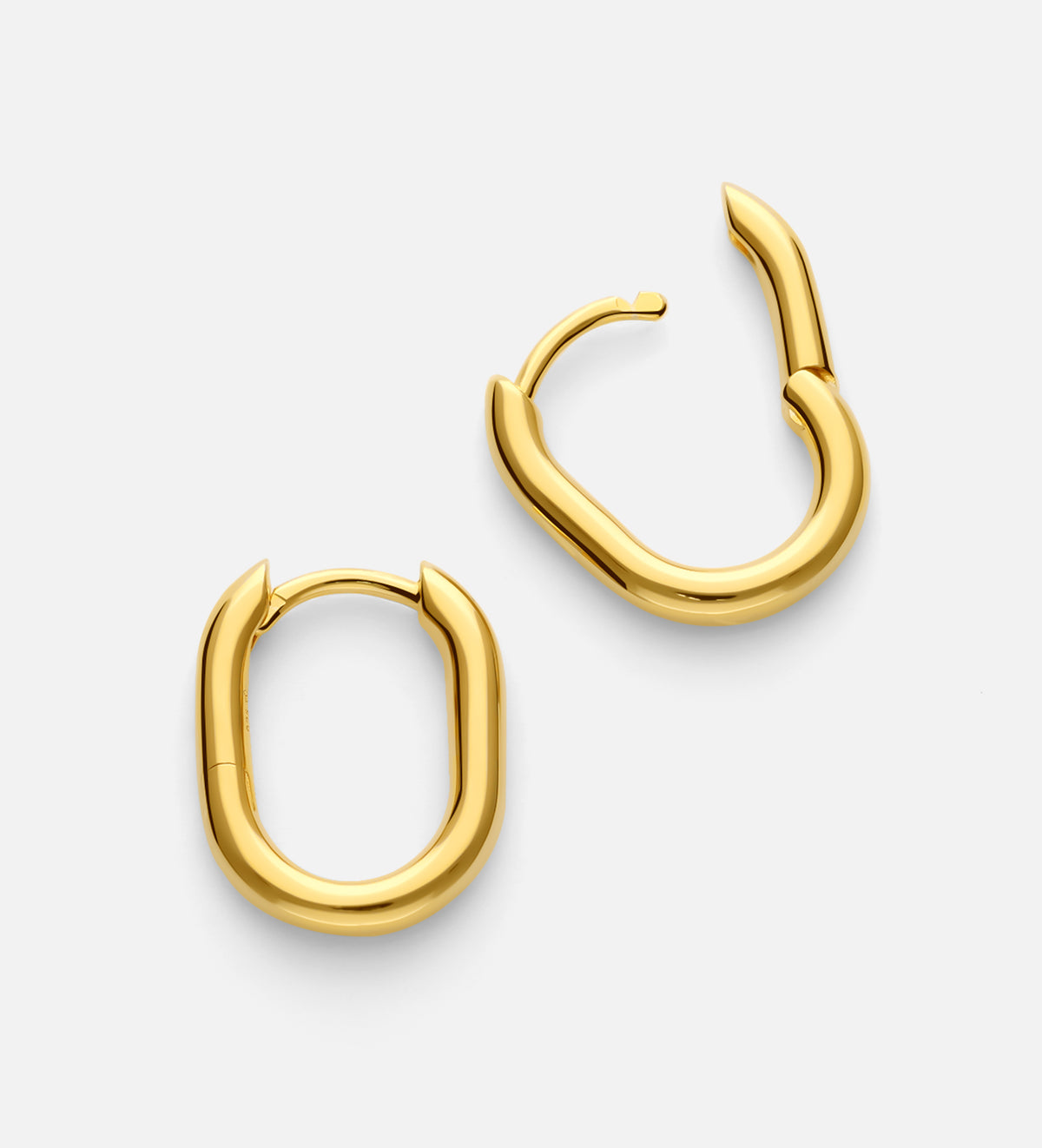 Oval Hanging Hoops in 18k Gold Plating on 925 Silver - Ash & Harry