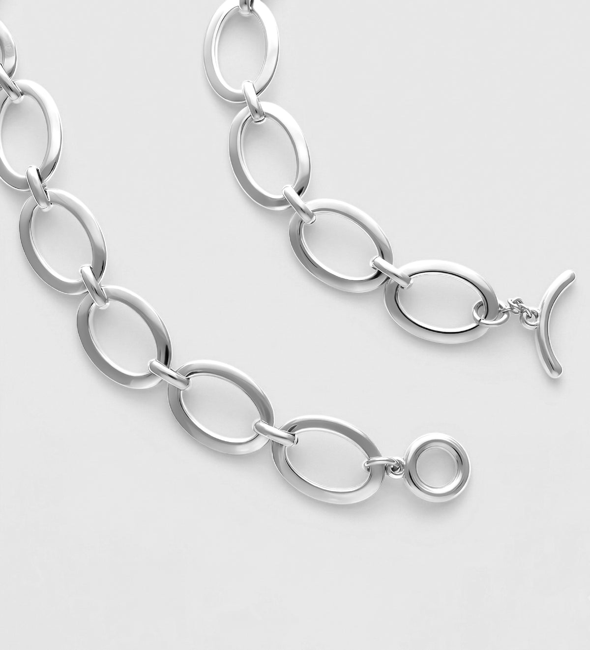 Oval Link Toggle Necklace in Silver - Ash & Harry