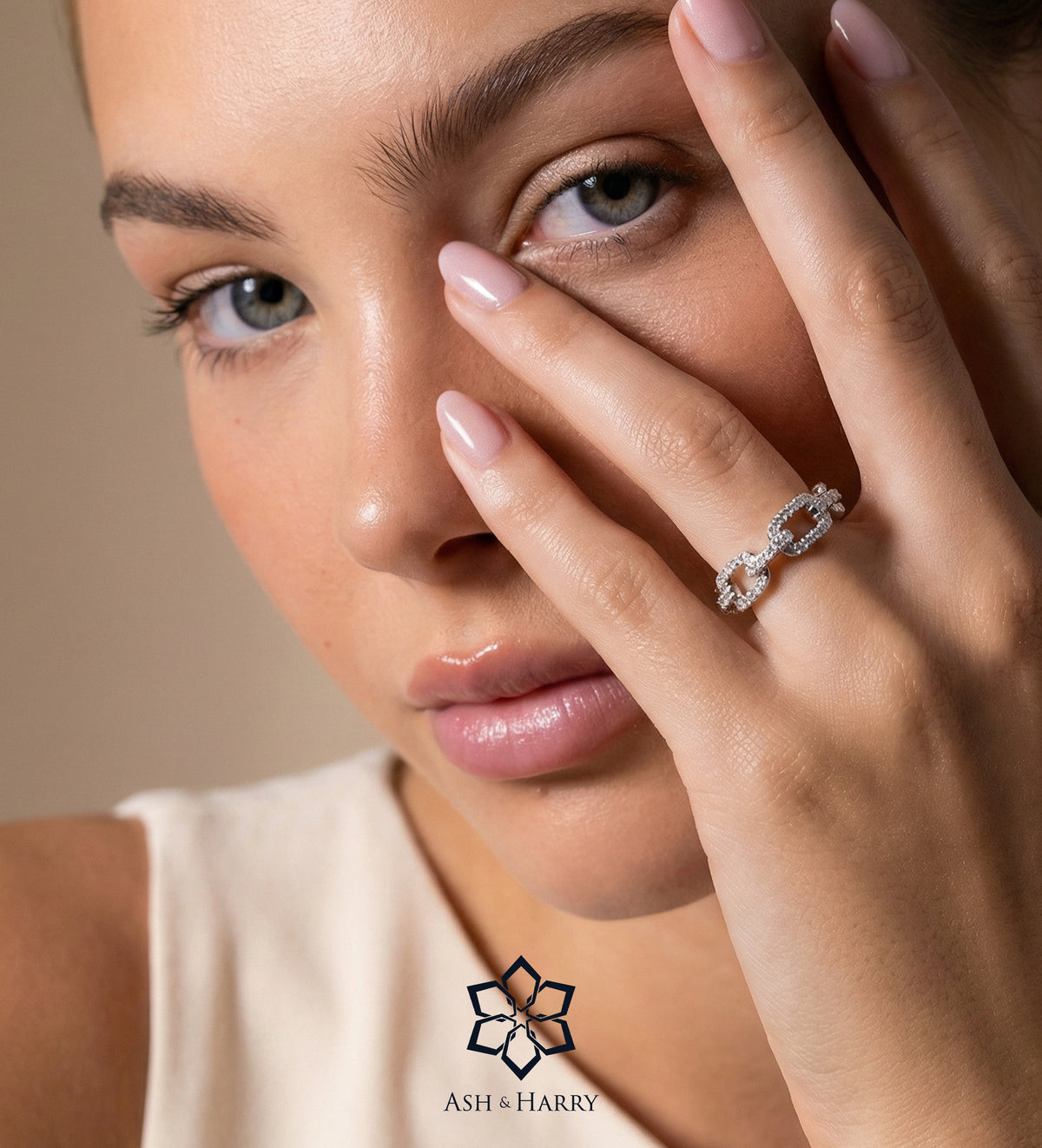 Pavé Link Ring in 925 Silver with High Quality Simulated Diamonds - Ash & Harry