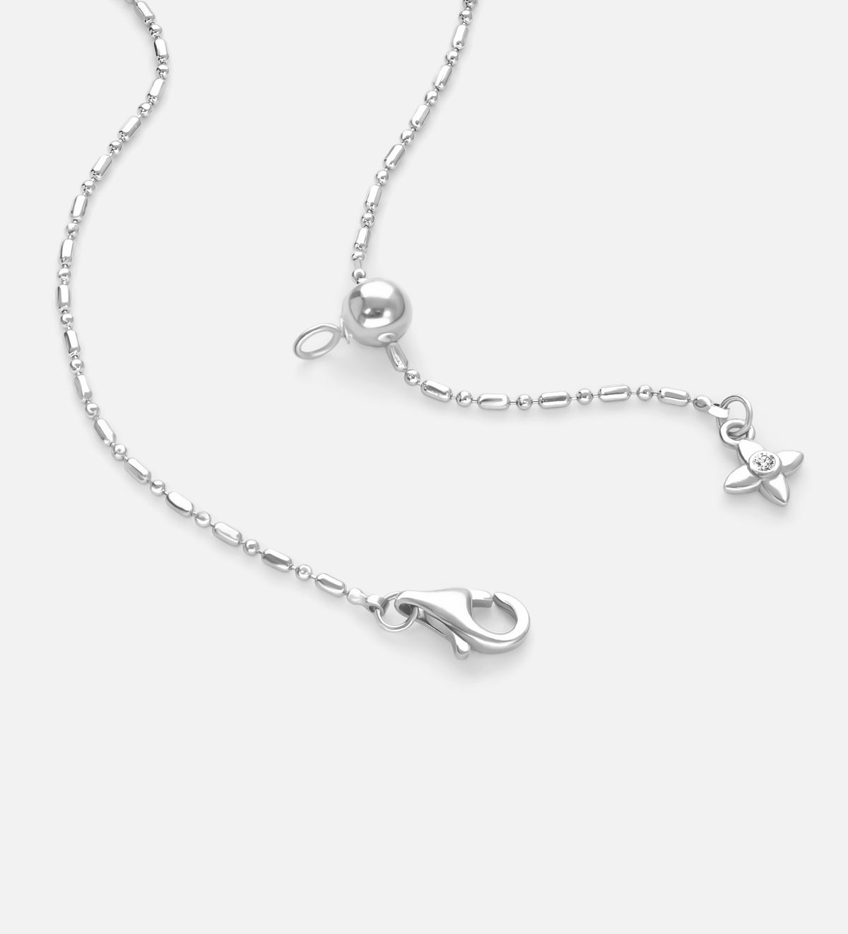Radiant Clover Pendant With High Quality Simulated Diamonds - Ash & Harry