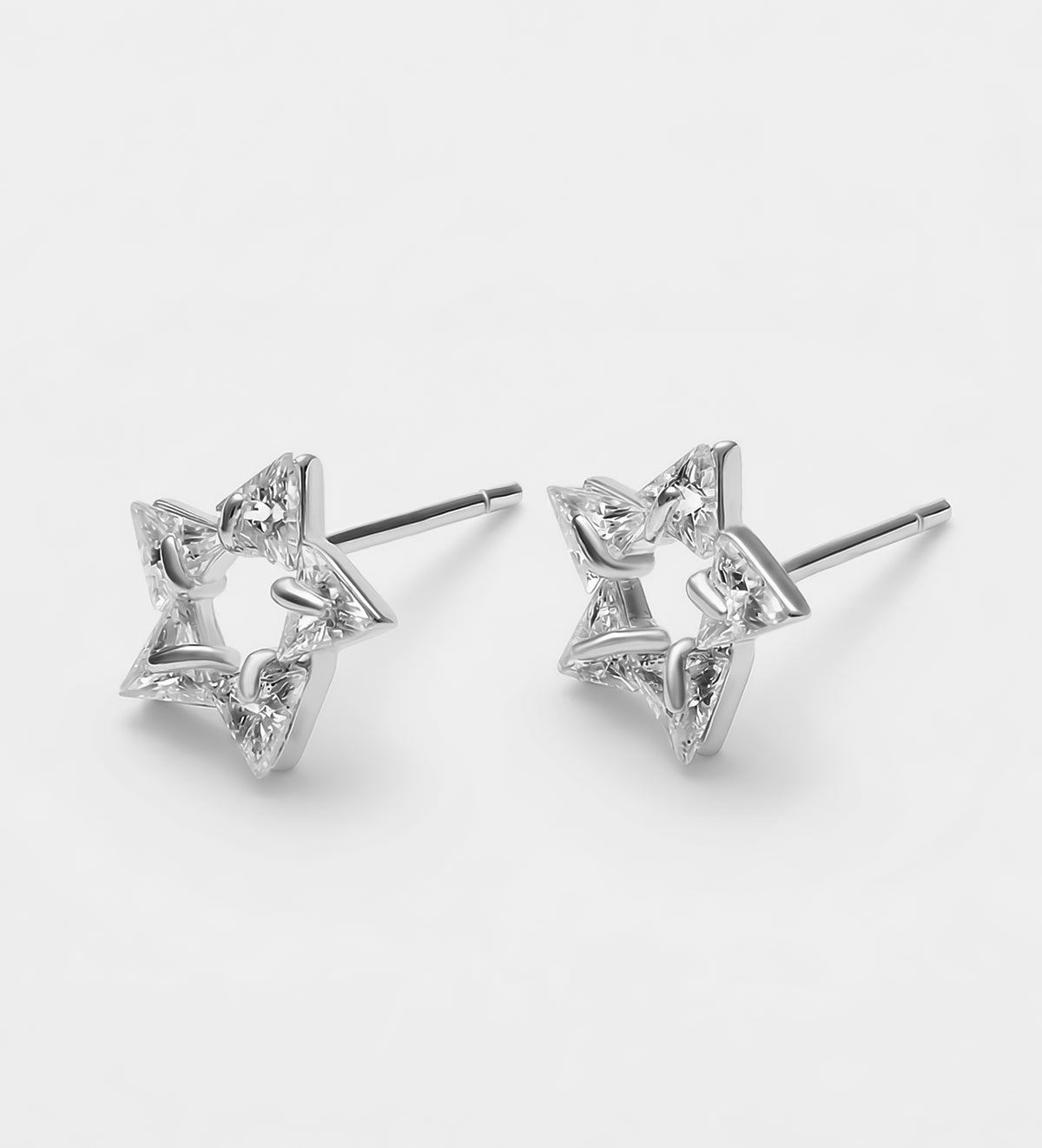 Starline Studs With High Quality Simulated Diamonds - Ash & Harry