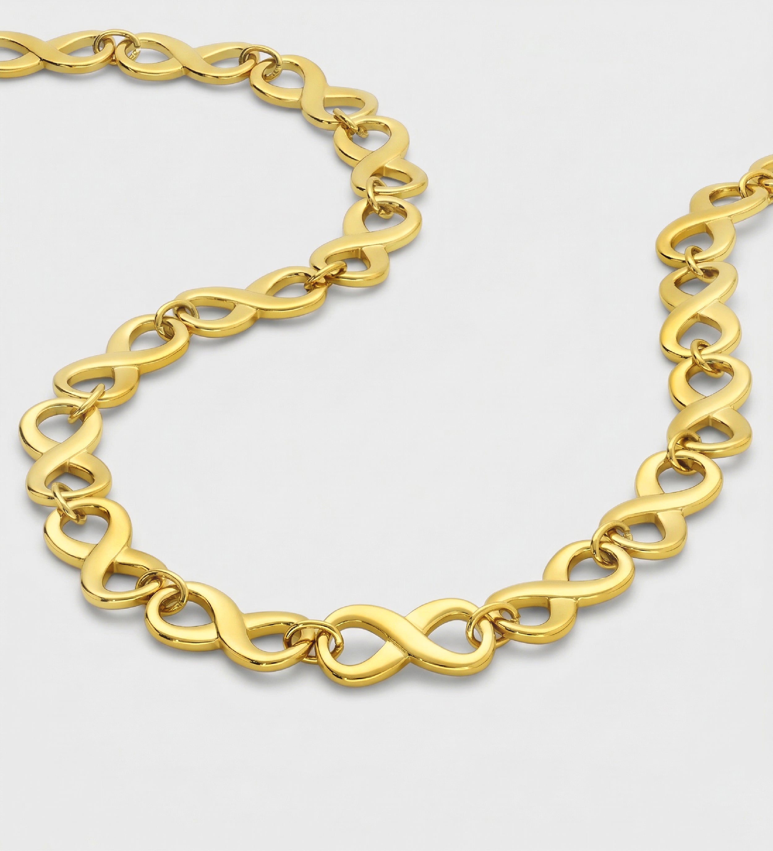 Twistfinity Necklace in Gold - Ash & Harry