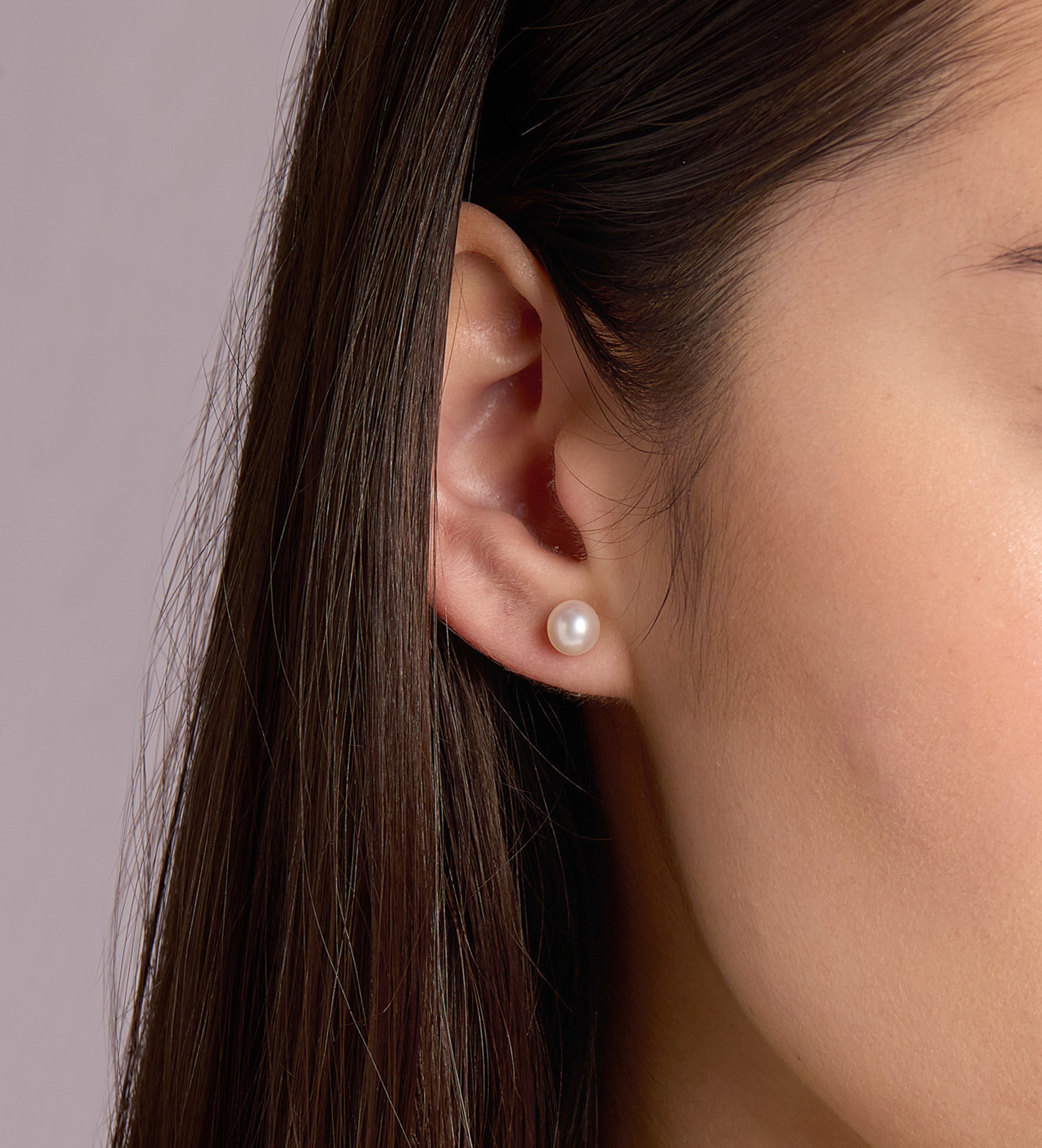 Pearl Studs in 18k Gold Plating on 925 Silver - Ash & Harry