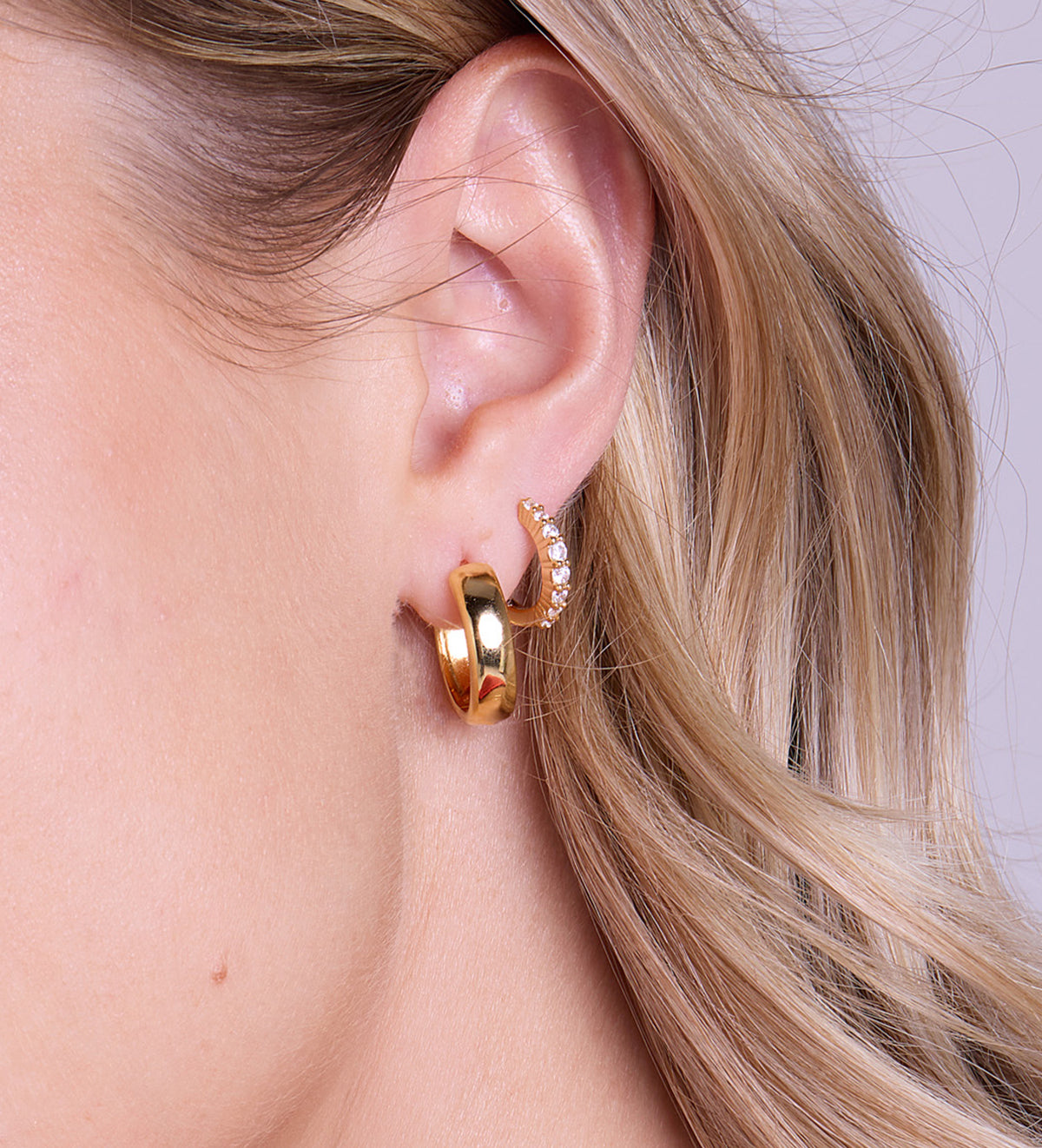 Stella Huggies in 18k Gold Plating on 925 Silver - Ash & Harry