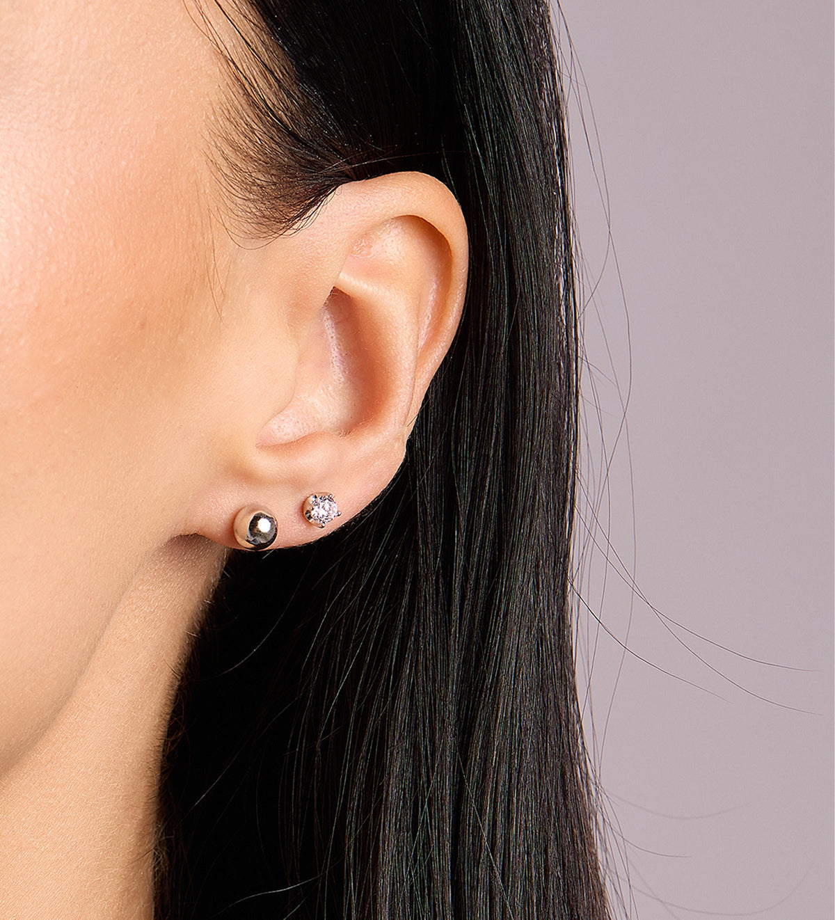 Stella Studs in Rhodium Plating on 925 Silver - Ash & Harry