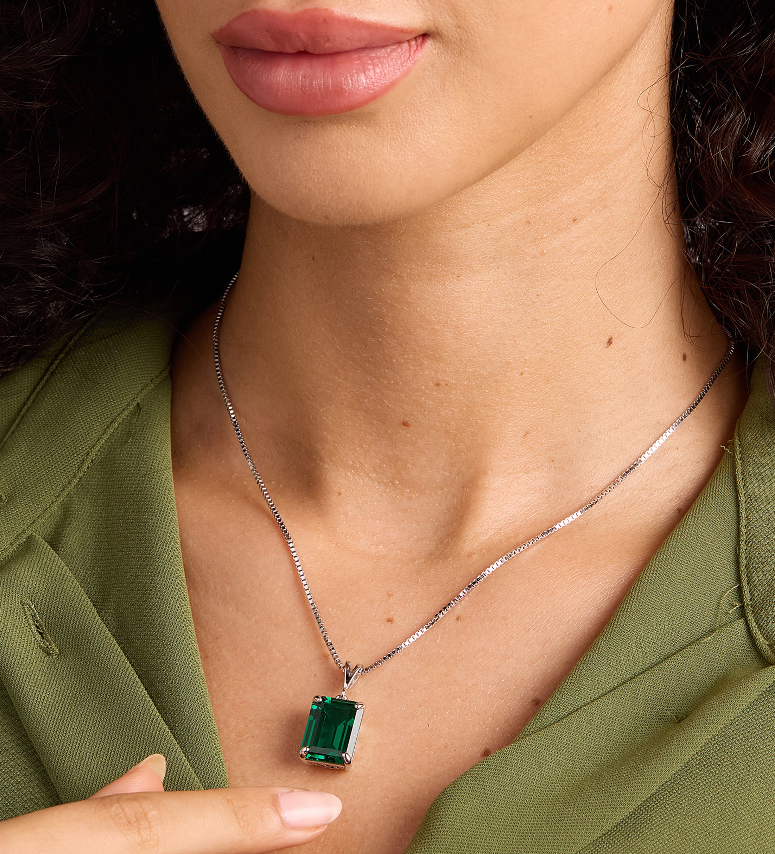 Emerald Cut Pendant Necklace in Rhodium Plating on 925 Silver - Ash & Harry