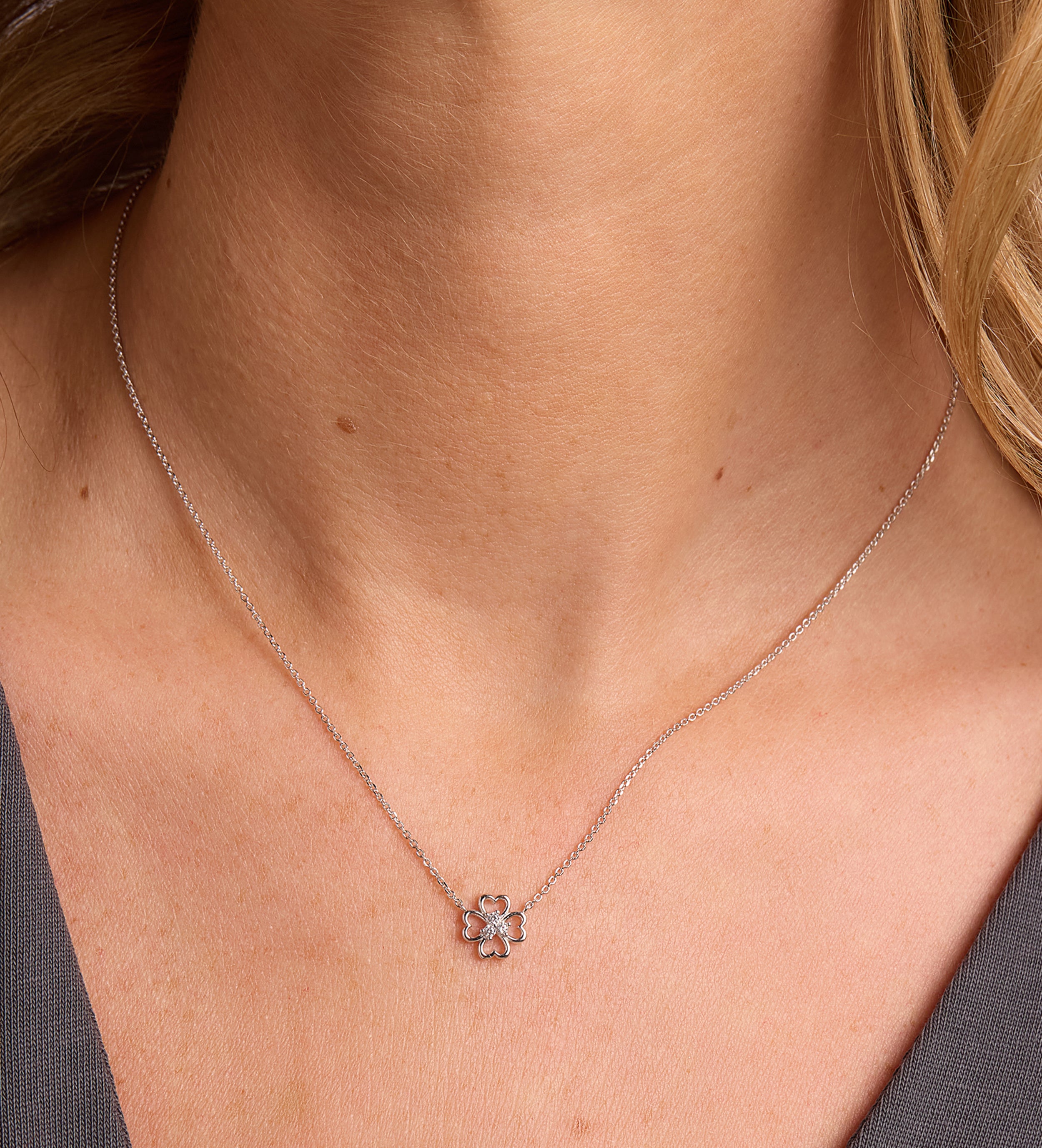 Lucky Clover Necklace in Rhodium Plating on 925 Silver - Ash & Harry