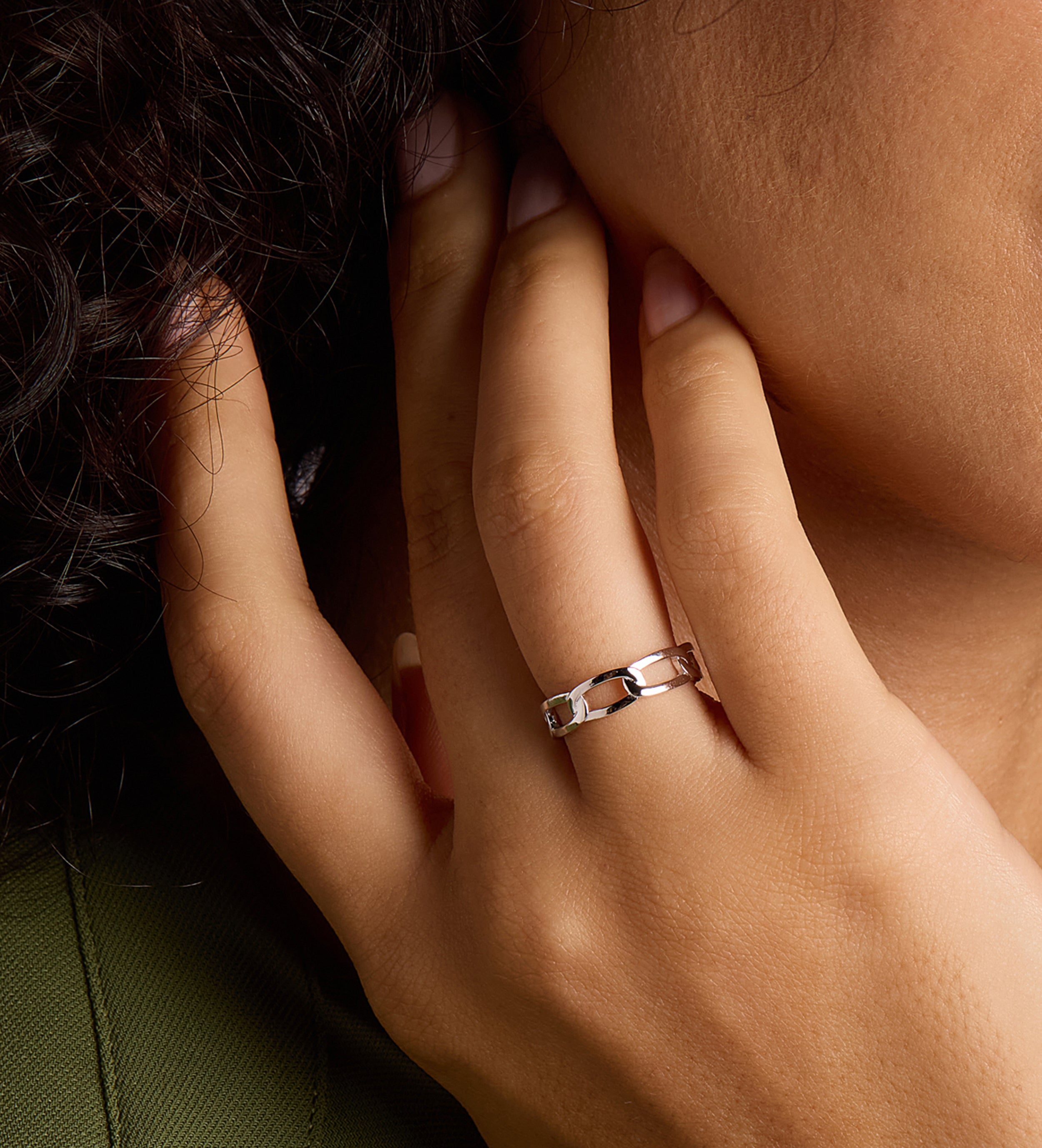 Paperclip Ring in Rhodium Plating on 925 Silver - Ash & Harry